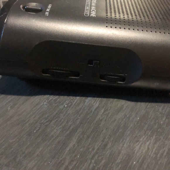 Y2K Sony Dream Machine Alarm Clock - Picture 3 of 6